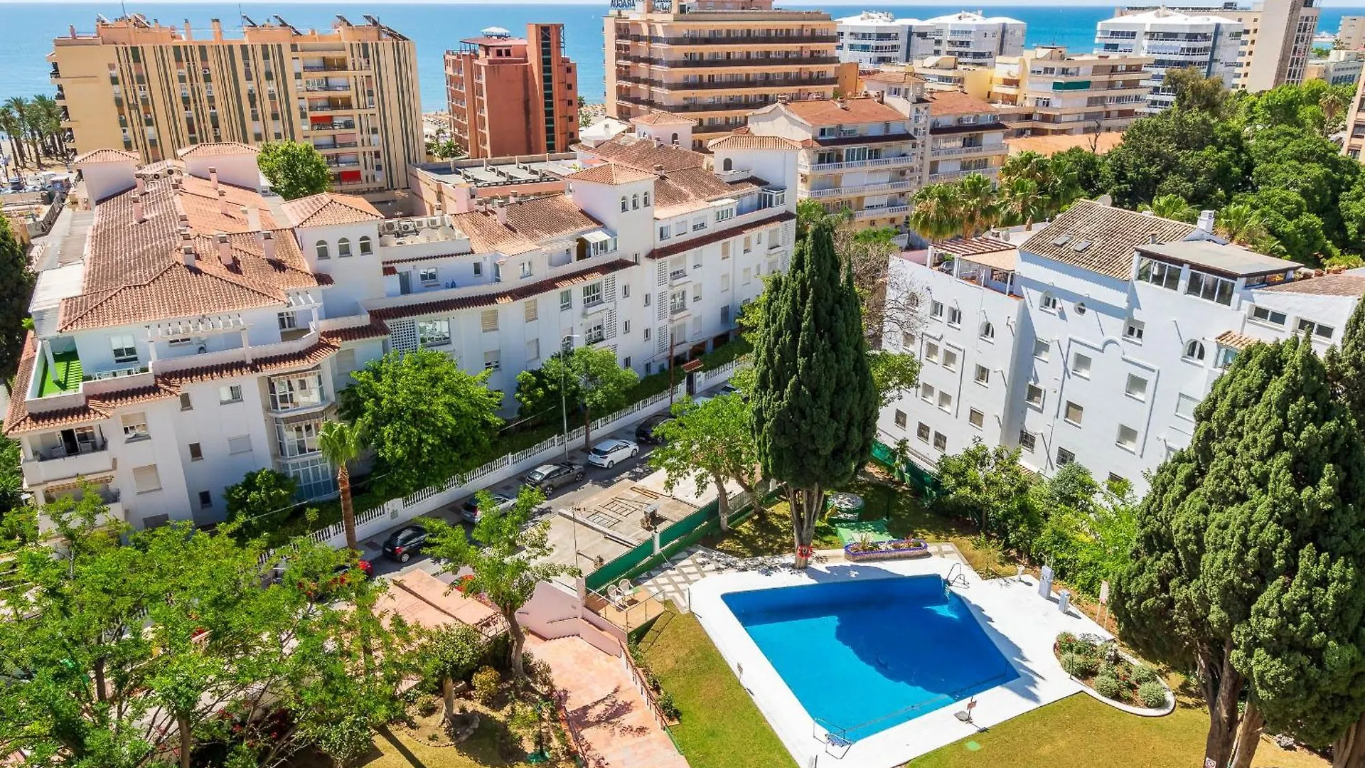 Edificio Carihuela By Ivi Real Estate Lägenhet Torremolinos